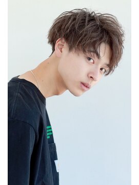 ザ サードヘアー 津田沼 (THE 3rd HAIR) フォーギーマッシュ かき上げコンマヘア