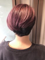 ヘアーサロンヴォイス 大野城店(Hair Salon Voice)&nbsp;アシメショート、ツートン、ピンクグレージュ