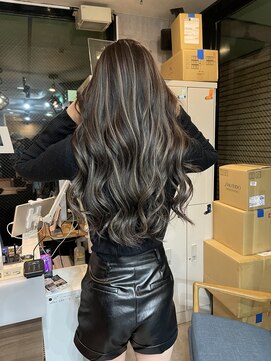 ラフ(LAFF) #黒髪#ボブルフ#ネビージュ#小顔#ワンレン