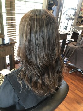 グラナダ ヘアデザイン(Granada hair design) グレーアッシュ