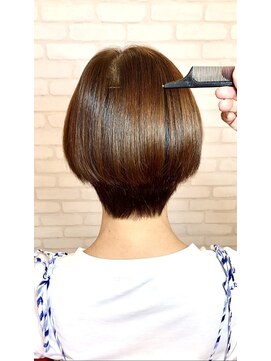 タケダ美容室 大人丸みショート☆