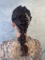 アフィナー 上大岡(Afinar) 【上大岡/Wakana】ローポニー×編みおろし