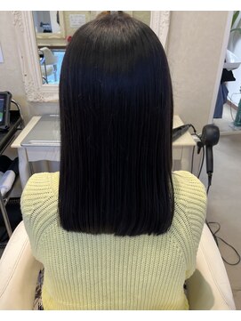 浪漫館 アールズコート(R's Court) ワンレングスカット/竹嵜3.25