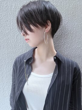 モリオ(morio) 【morio浦和】刈り上げ女子前下がりショート♪