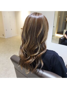 アロー(Arrow) ミルクティーベージュ