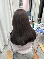 ボブルフ小顔に見えるスタイルネビージュ
