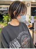 ショートボブ