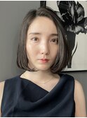 切りっぱなしショート・ボブ/絶壁解消/前髪なし/４0代/30代/丸顔