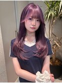 透明感溢れるラベンダーカラー／レイヤーカット／ハイトーン