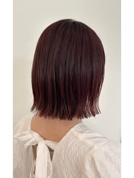 ハイレート ウニクス川越店(Hairate) 【Hairate本川越】ぱつんとラインがかわいい切りっぱなしボブ