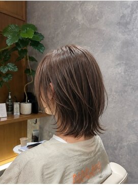 ラメールアヴェダ イオンモール秋田店(Lamelu AVEDA) グレージュ×外ハネレイヤー