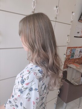 レイフィールド 光の森店 アディクシーグラデーションカラー＊