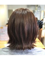 ハール ヘア スタジオ(haar HAIR STUDIO) 外ハネ　切りっぱなし　ミニボブ　