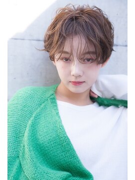 メーヴェ(Mowen) mowen 南堀江 クールショート×ウォームブラウン×骨格矯正