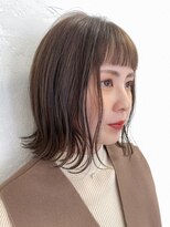 シロ(SiLO)&nbsp;オン眉◎フェミニンバング　天神大名/ヘッドスパ/髪質改善