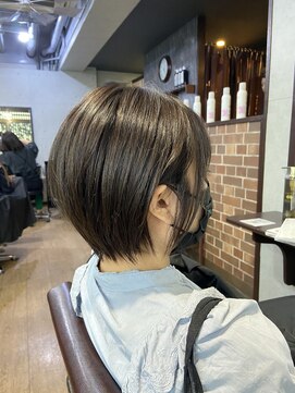 フェイス ウルマ(face URUMA) ショートボブ × イルミナカラー