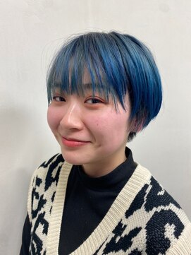コレットヘア(Colette hair) ブルーショート