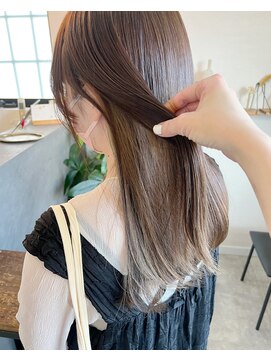 ブランココ(BlanCoCo) オリーブベージュ×イヤリング