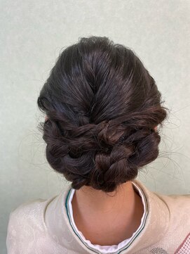 ビワテイ(Biwatei) 大人髪・アップ・セット・着付け・メイク・ハーフアップ