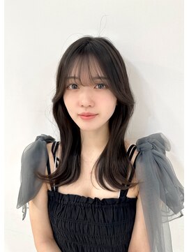 レイラバイアフロート 吉祥寺(Lila by afloat) くびレイヤーエモージュグレーベージュ小顔 20代30代40代