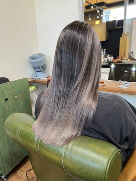 ブランチ(branch) ホワイトグレージュバレイヤージュ