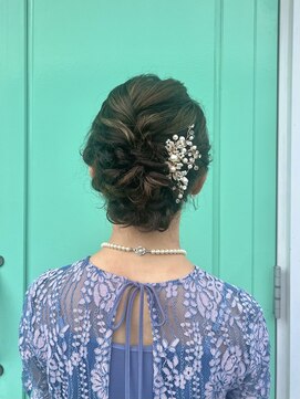 ヘアアンドケア エジェリラボ(hair&care egerie lab) 肩上レングスでもできるアップスタイル