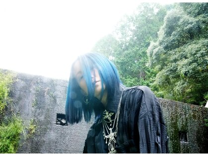 アイナイロナ(AINAILONA)の写真