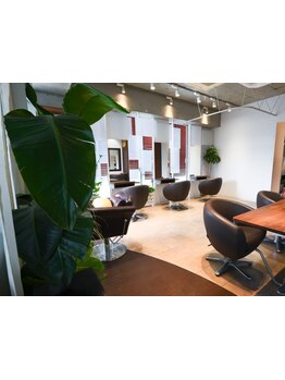 <全MENU炭酸泉付>立川駅前の上層階のプライベート空間♪実力派Stylistが集まる大人女性の為の隠れ家サロン