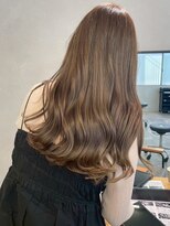 ミュラ(mulah)&nbsp;アッシュベージュ透明感カラー＊コテ巻きラフウェーブ艶カラー