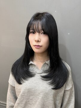 アズーア ヘアーアンドスパ(azure hair&spa) ナチュラルブラックにレイヤーカット【横浜駅】