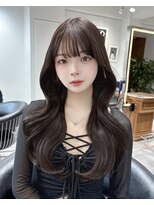 ロンドアンメゾン 原宿(Lond un Maison.)&nbsp;くびれヘア/顔周り/韓国/レイヤーカット/黒髪/ロング/前髪/原宿