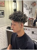 【BarBerBROS】アフロパーマ　針金パーマ大阪