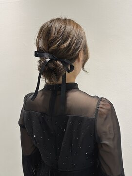 サヴォア(Savoir) ふわっとキレイに◎シニヨンヘア