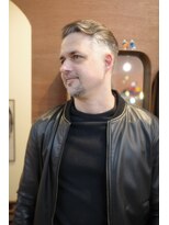 エディ(Edy)&nbsp;メンズスキンフェード刈り上げスパイキーショート眉毛カット