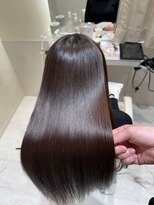 エレノア 四条烏丸店(Eleanor)&nbsp;【山地】雨でも崩れない艶髪