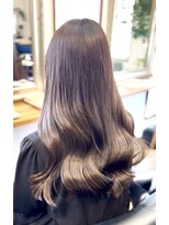 ココモ(cocomo)&nbsp;グレージュカラーワンホンヘア♪