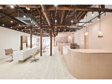 ネウィ ファミ 吉祥寺(newi fhami)