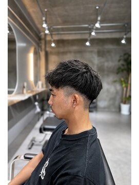 バルム(Warme) men's fade cut