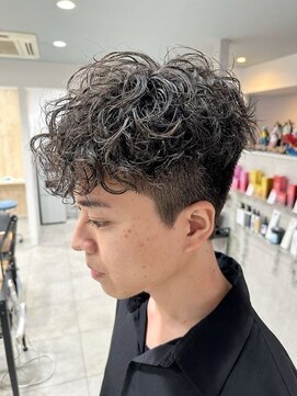 サニー 西中島店(sunny.) スペインカール/ブルーブラック