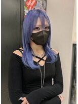 アフューズバイストゥー(Vfuse by StueW)&nbsp;色落ちまで楽しめるネイビーブルー◎