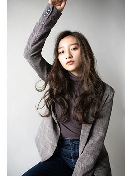 ホロン 池袋(HOLON) 池袋HOLON【ロングレイヤー/顔まわりレイヤー/かきあげ/小顔】