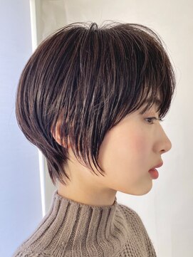 シータ(sheta) 【sheta青山/三畑賢人】簡単スタイリングな小顔ショートヘア