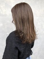 メイプルフェロー(MAPLE fellow)&nbsp;20代30代40代大人可愛いワンカール外ハネミルクティー