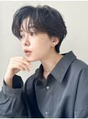 ハンサムショートパーマニュアンスパーマ黒髪耳かけ10代20代