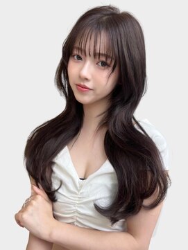 ユーフォリア 銀座本店(Euphoria) セミロング　レイヤー　くびれヘア　透明感　アッシュカラー