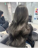 アルドーレフィエロ シンサイバシ(Ardore fiero shinsaibashi)&nbsp;透明感の溢れるアッシュブラック♪