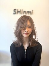 シンミ(SHinmi) 刈谷/ブリーチカラー/レイヤーカット/ウェーブ巻き