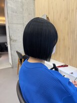 スト 静岡鷹匠(sto) 着物ヘア/ダークアッシュ/ミディアムレイヤーカット/静岡鷹匠