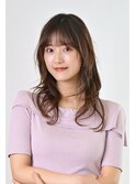 〈NOB 茅ヶ崎店〉髪の流れを意識したミディアムレイヤーカット