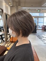 アーツオファ 町田(arts ofa)&nbsp;町田ショートボブアッシュカラーハイライト髪質改善カラー